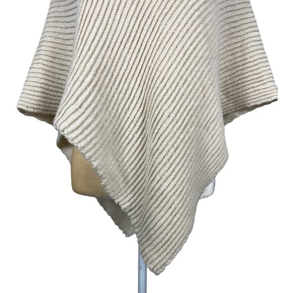 Alicia Adams Alpaca Jettson Poncho Beige One Size 100% Baby Alpaca Cozy Layering - Picture 4 of 11